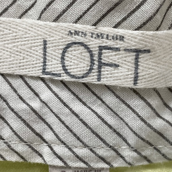 LOFT Shorts - Picture 3 of 3